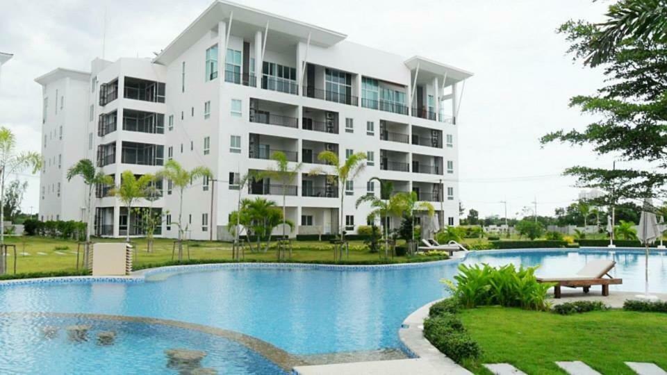 The Pride Paradise Apartment Hua Hin Exterior photo